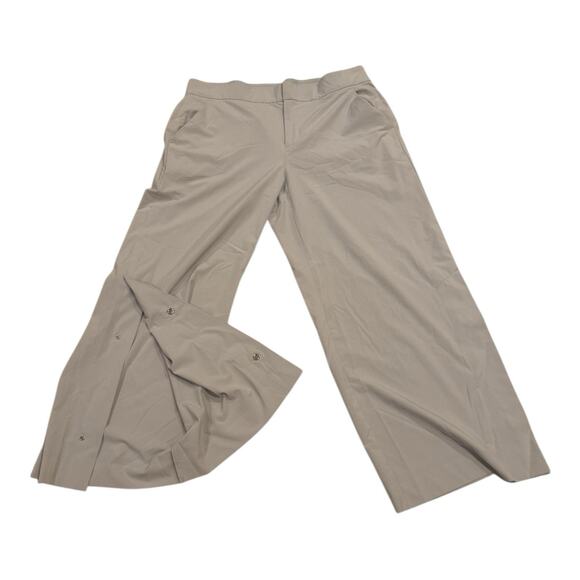 Athleta Tribeca Crop Pant Women 10T Ivory Wide Leg Snap Sides Lightweight Travel - Picture 4 of 6